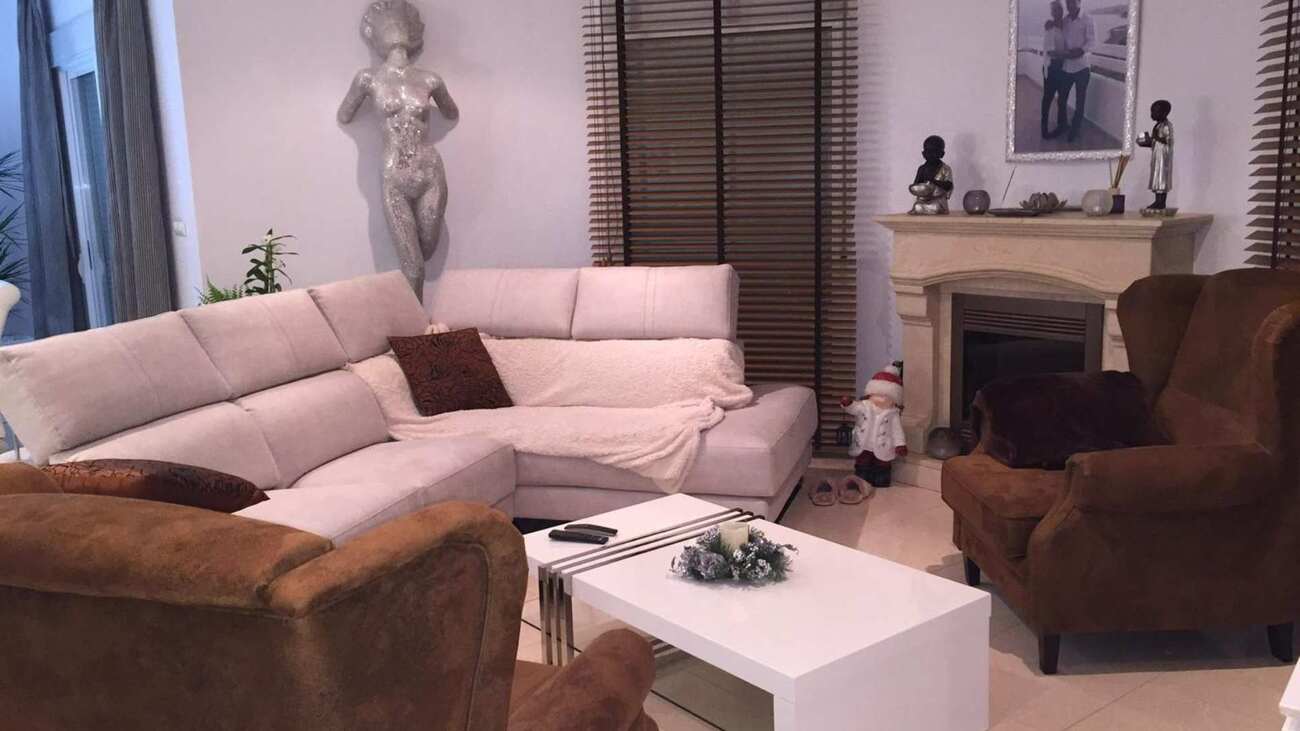 4 bed Detached Villa in Rojales - 18