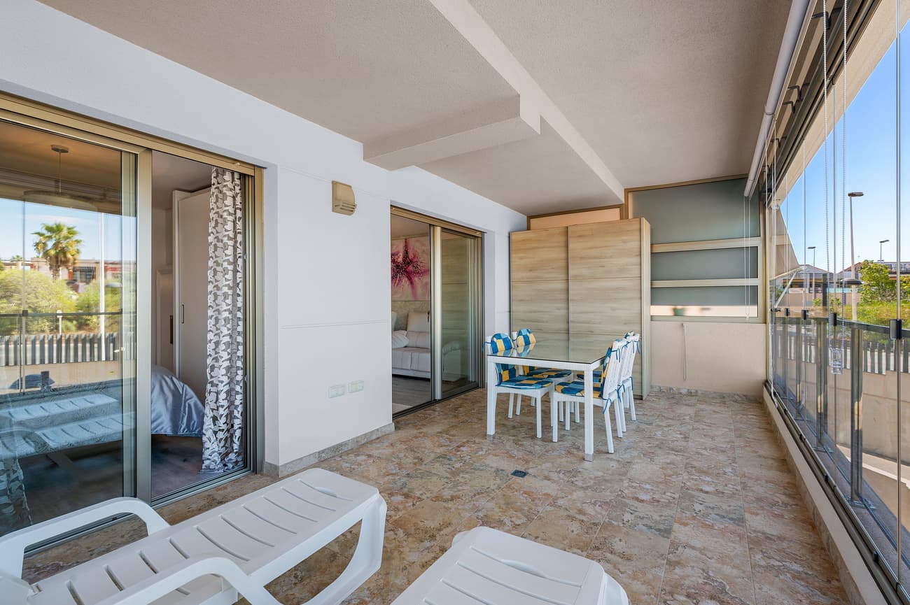 Apartamento Planta Media de 2 dormitorios en Orihuela Costa - 13