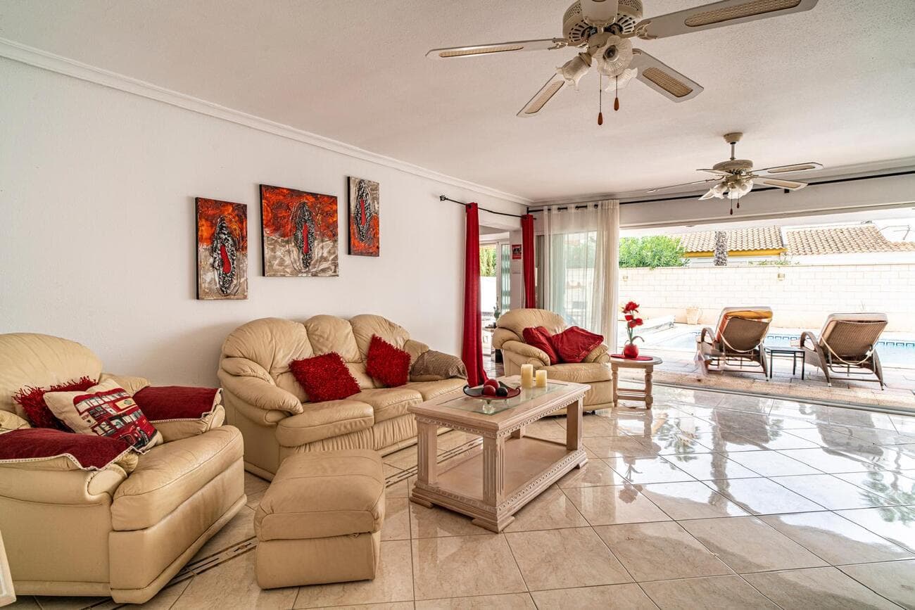 Villa - Chalet de 4 dormitorios en Orihuela - 22