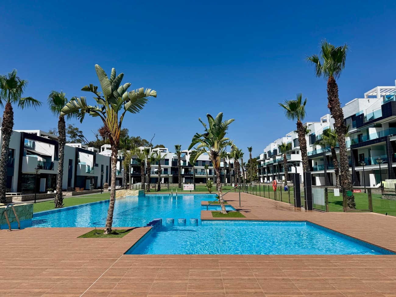 2 bed Middle Floor Apartment in Guardamar del Segura - 11