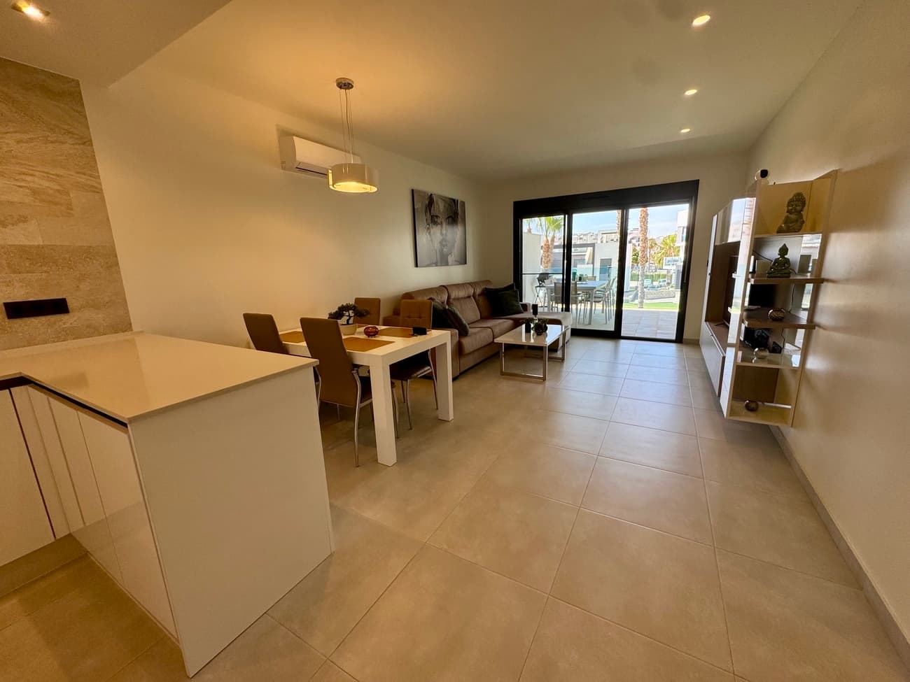2 bed Middle Floor Apartment in Guardamar del Segura - 5