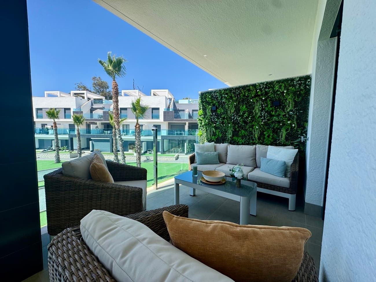 2 bed Middle Floor Apartment in Guardamar del Segura - 7