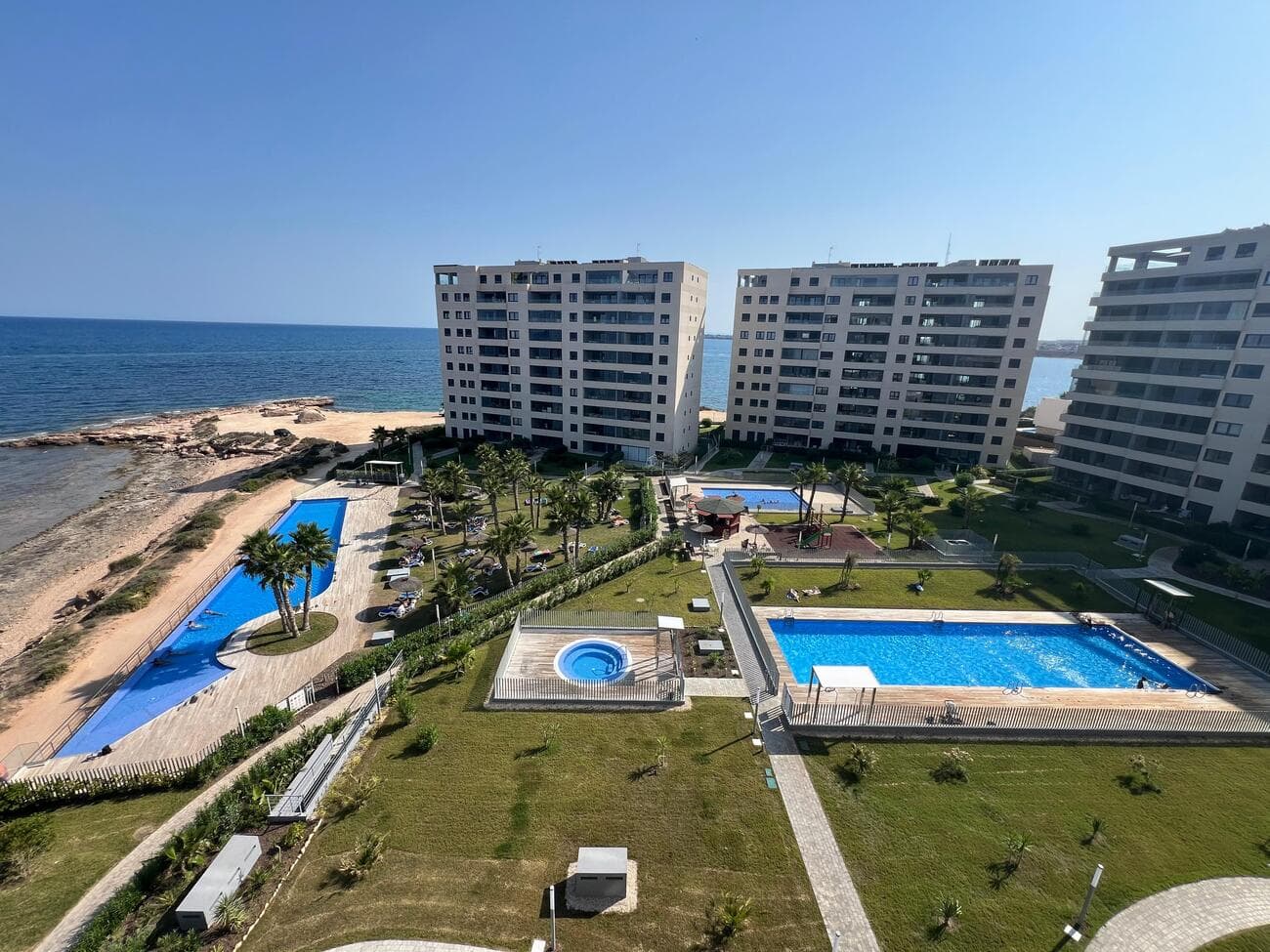 Apartamento Planta Media de 2 dormitorios en Punta Prima - 8