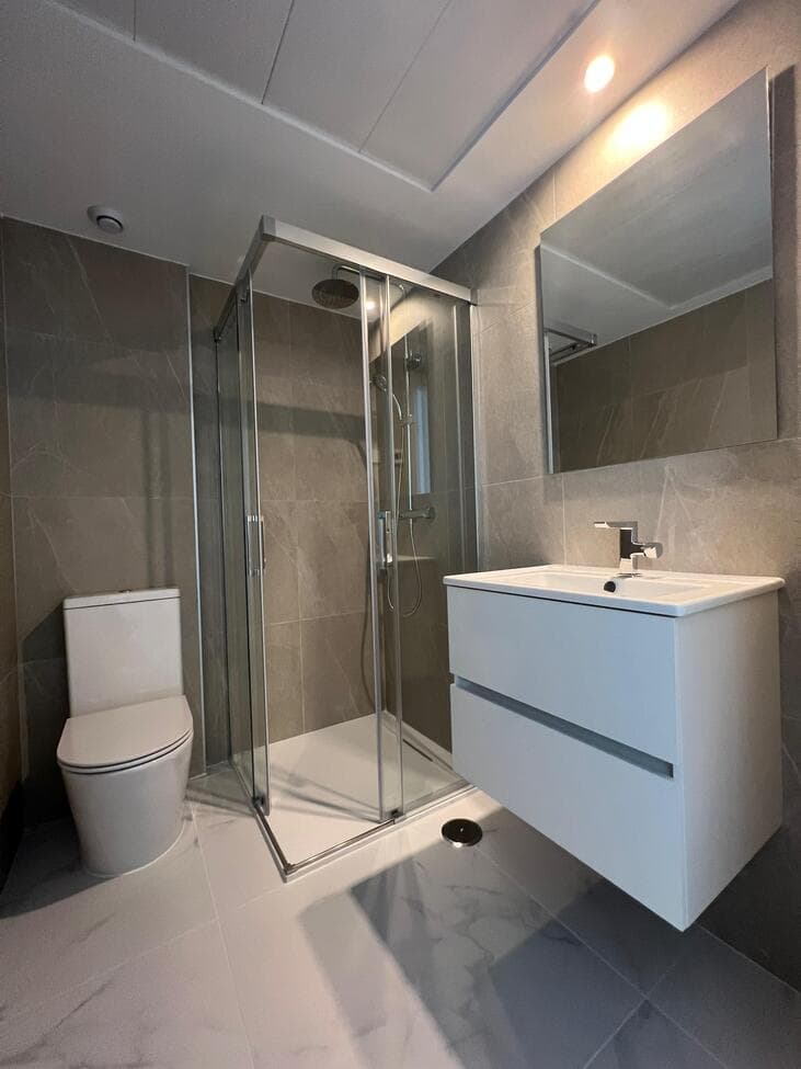Apartamento Planta Media de 2 dormitorios en Punta Prima - 9