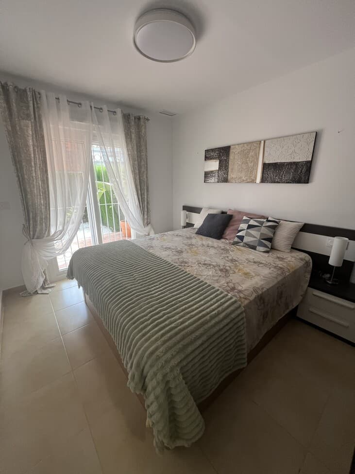 Tussenverdieping Appartement met 3 slaapkamers in Orihuela Costa - 2