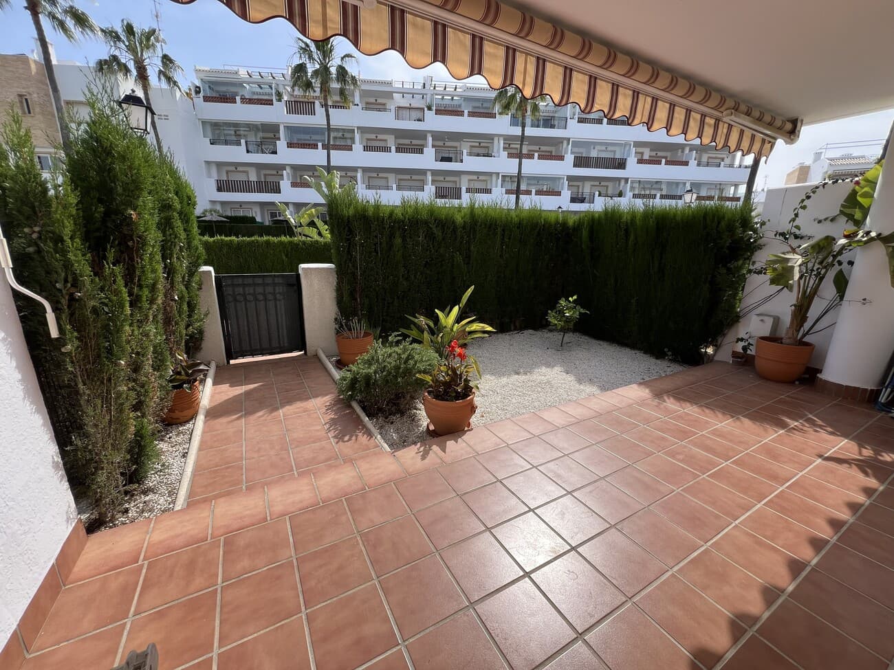 Tussenverdieping Appartement met 3 slaapkamers in Orihuela Costa - 11