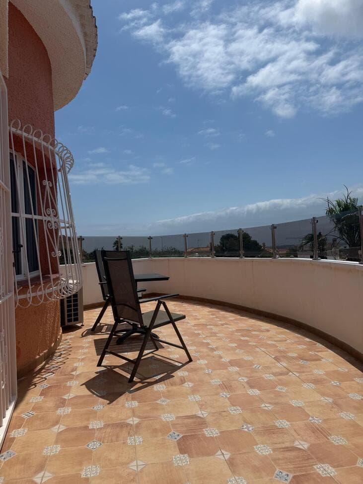 Villa - Chalet de 3 dormitorios en Ciudad Quesada - 9