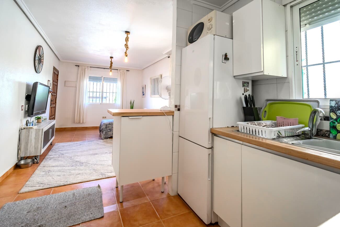 Semi-Vrijstaande Villa met 3 slaapkamers in Los Altos - 15
