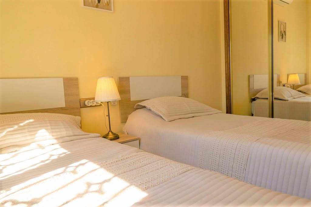 Villa - Chalet de 3 dormitorios en Villamartin - 18