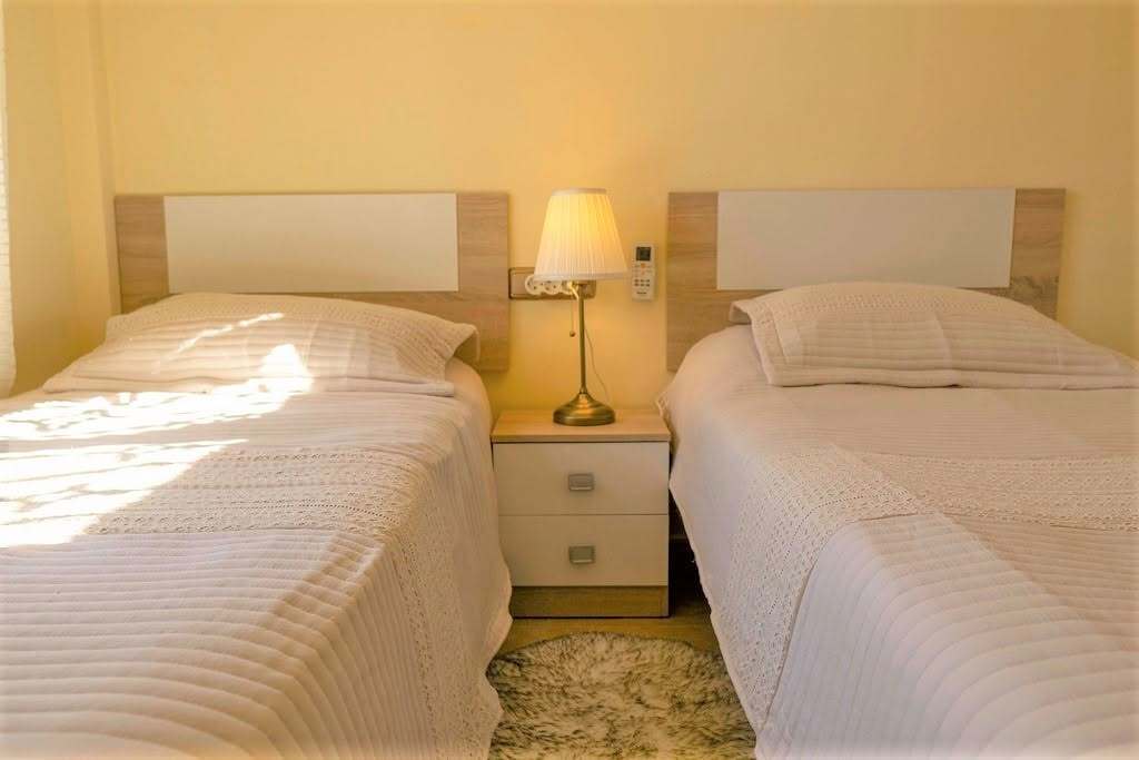 Villa - Chalet de 3 dormitorios en Villamartin - 19
