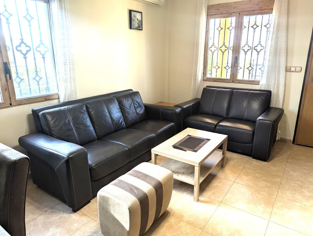 Villa - Chalet de 3 dormitorios en Villamartin - 10