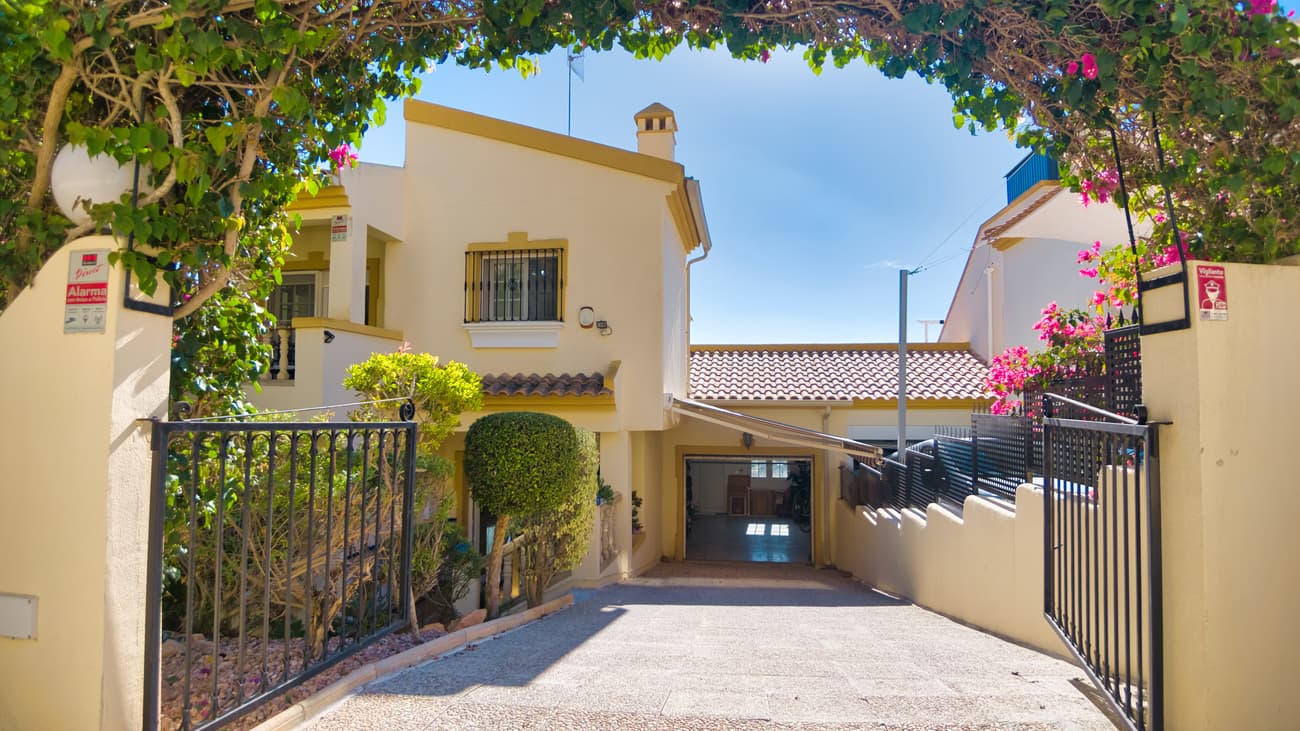 Villa - Chalet de 3 dormitorios en Las Ramblas Golf - 47