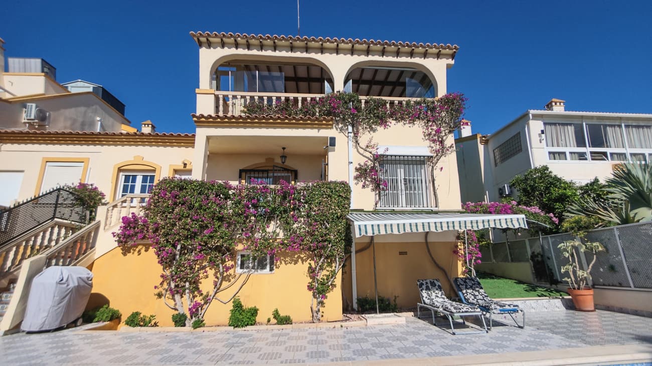 Villa - Chalet de 3 dormitorios en Las Ramblas Golf - 48