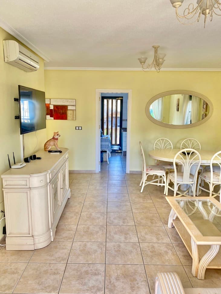 Pareada de 3 dormitorios en Villamartin - 5