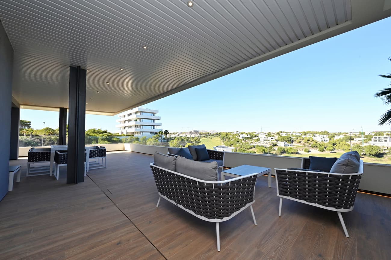 Apartamento Planta Media de 3 dormitorios en Las Colinas Golf - 10