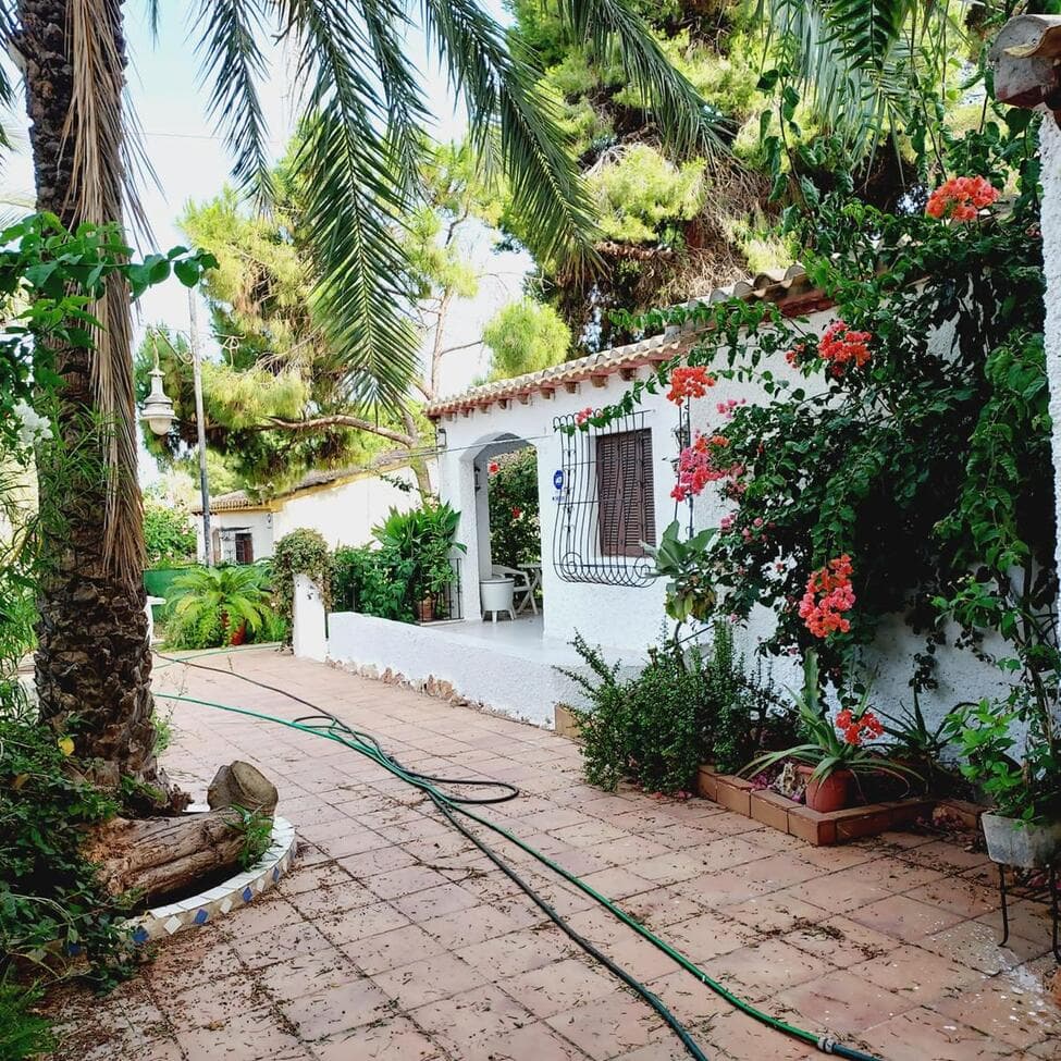 4 bed Detached Villa in Orihuela Costa - 2