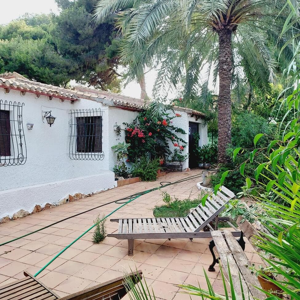 4 bed Detached Villa in Orihuela Costa - 3