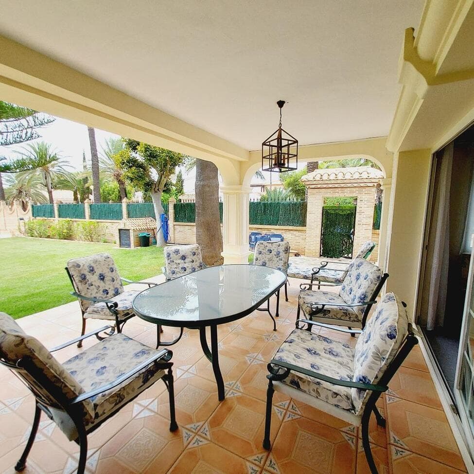 7 bed Detached Villa in Orihuela Costa - 6