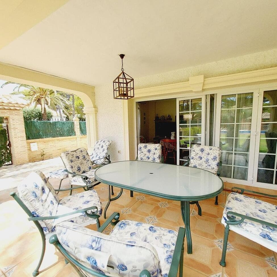 7 bed Detached Villa in Orihuela Costa - 7