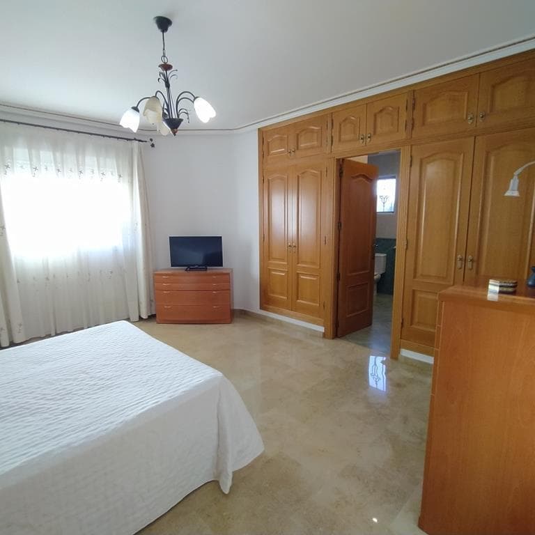 Villa - Chalet de 4 dormitorios en Orihuela - 21