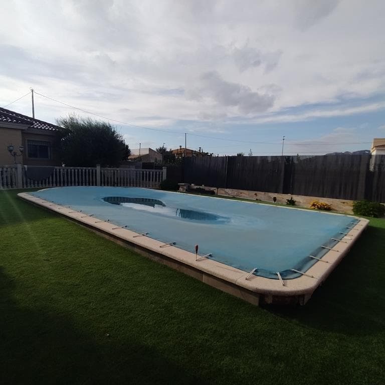 Villa - Chalet de 4 dormitorios en Orihuela - 38