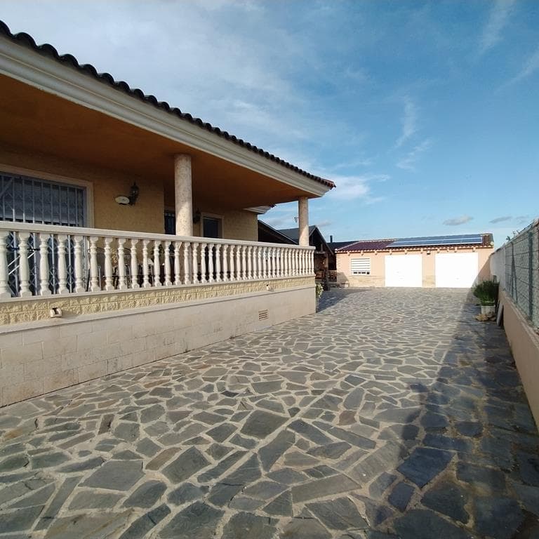 Villa - Chalet de 4 dormitorios en Orihuela - 43
