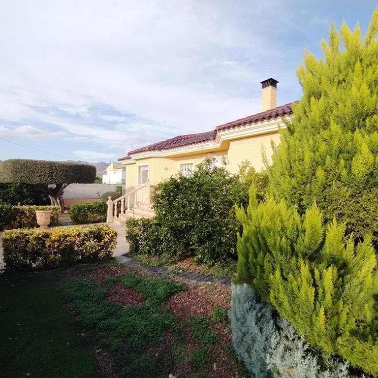 Villa - Chalet de 4 dormitorios en Orihuela - 50