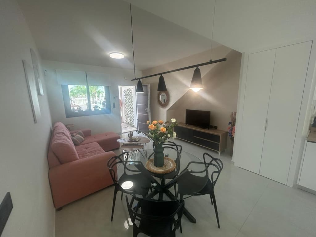 Apartamento Planta Media de 2 dormitorios en Los Balcones - 10