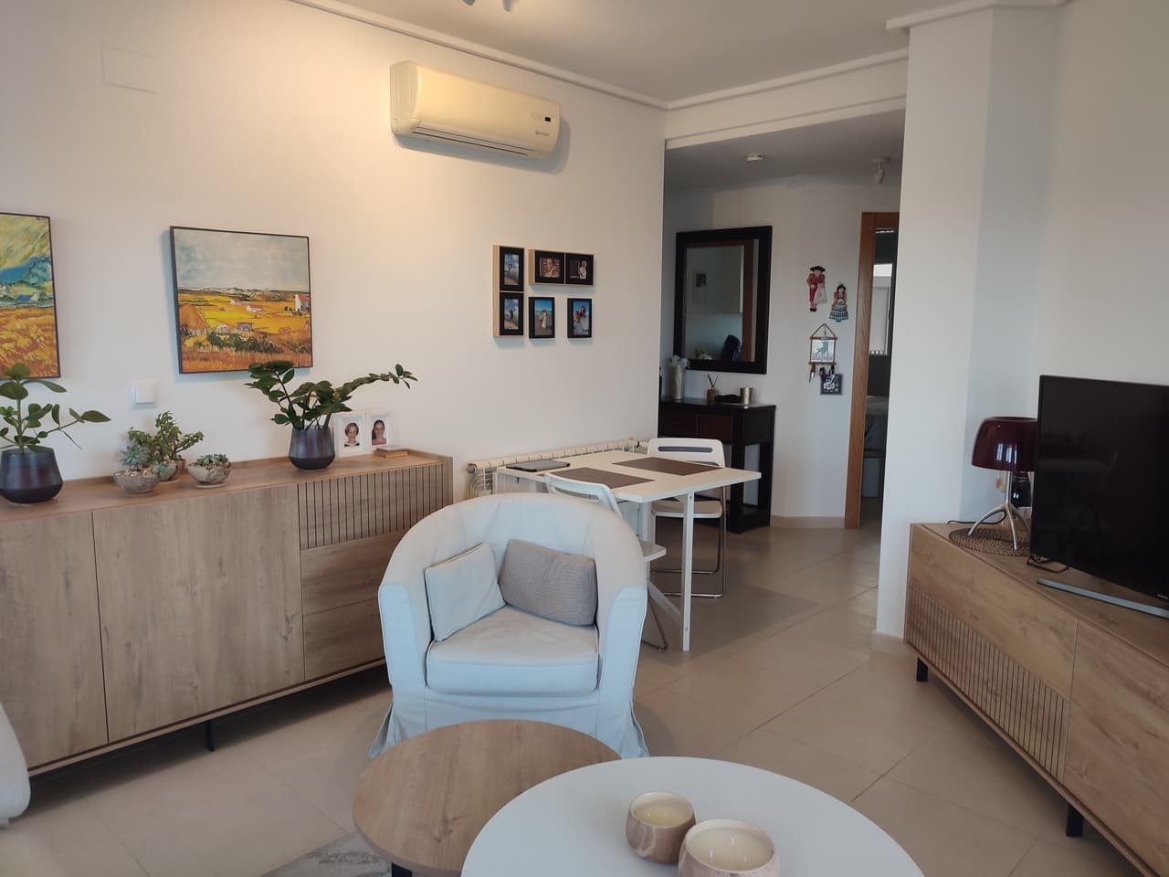 2 bed Middle Floor Apartment in Hacienda Riquelme - 4