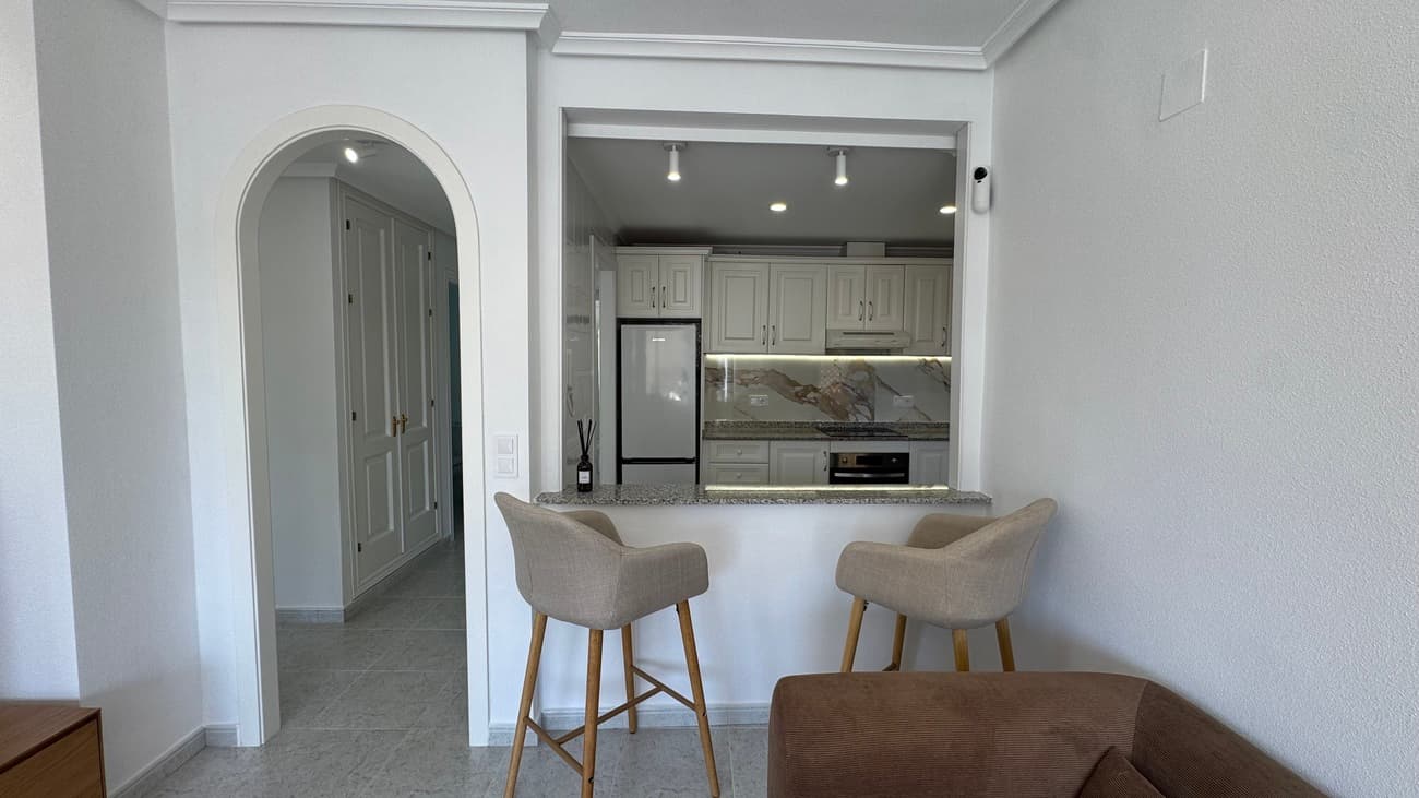 Tussenverdieping Appartement met 2 slaapkamers in Lomas De Campoamor - 16