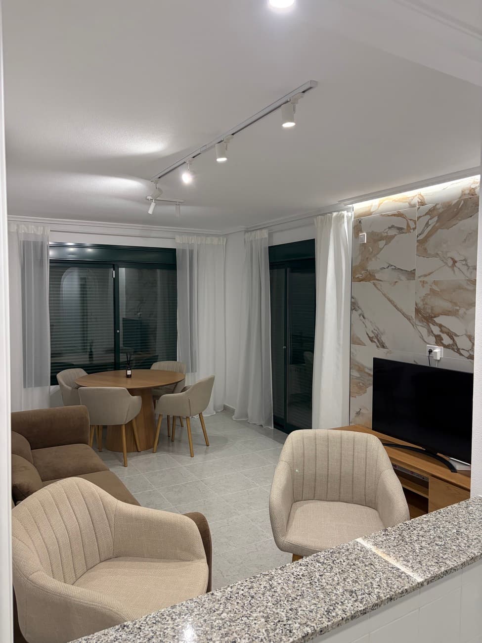 Tussenverdieping Appartement met 2 slaapkamers in Lomas De Campoamor - 3