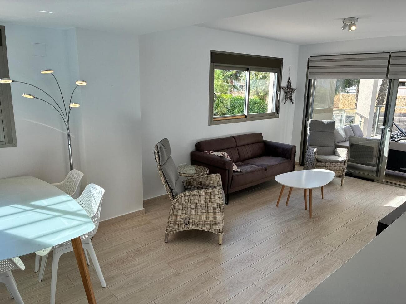 Tussenverdieping Appartement met 3 slaapkamers in Villamartin - 7