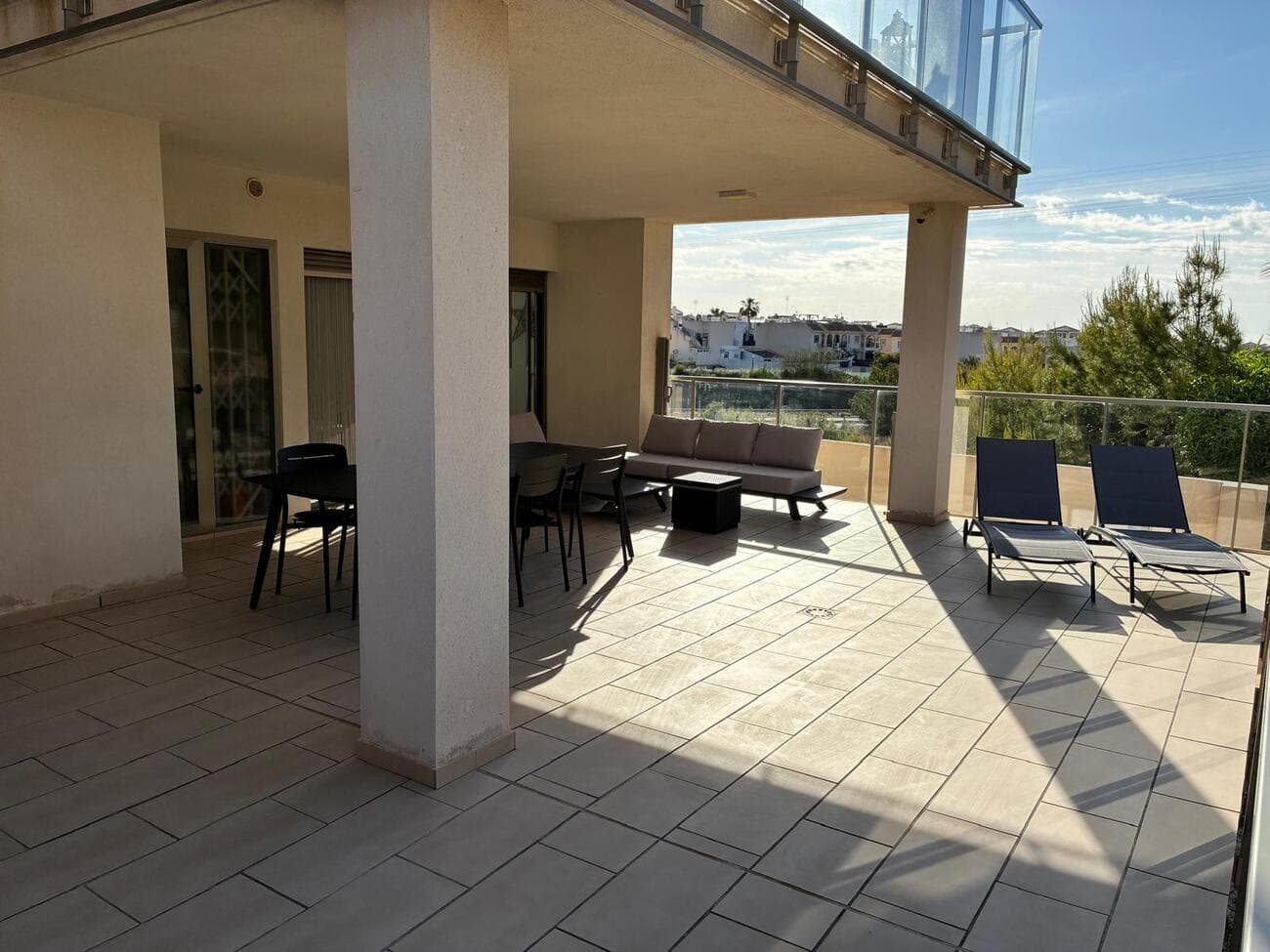 Tussenverdieping Appartement met 3 slaapkamers in Villamartin - 3
