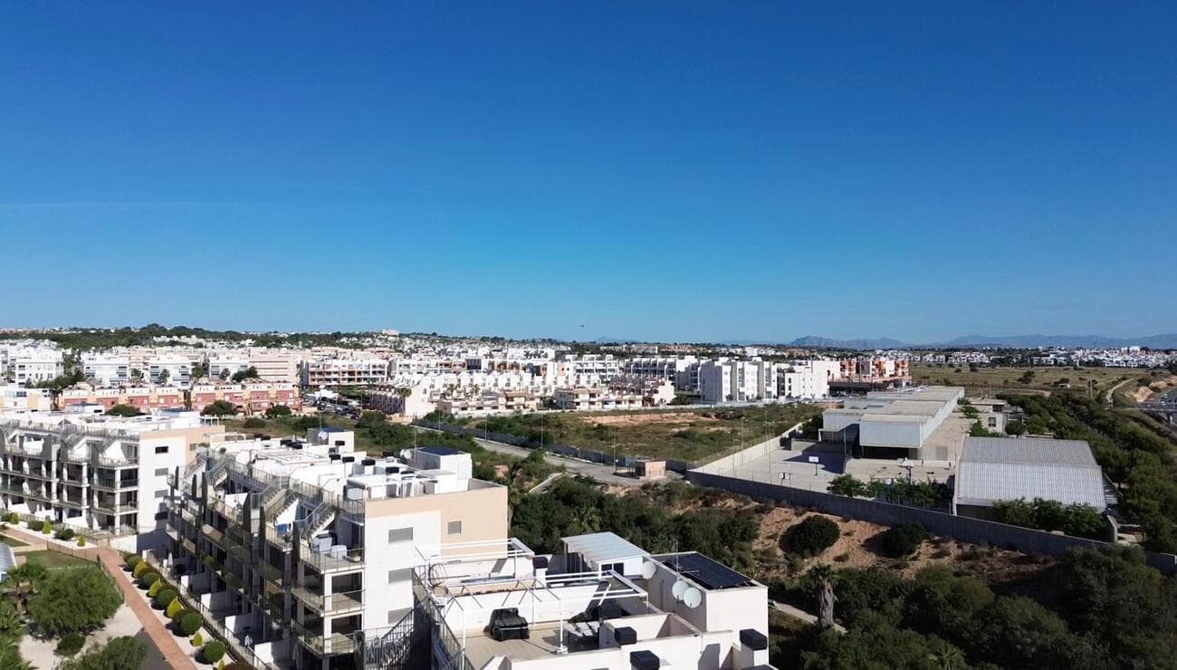 Tussenverdieping Appartement met 3 slaapkamers in Villamartin - 26