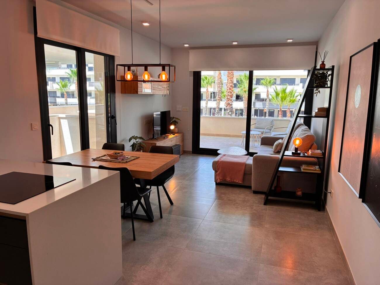 Tussenverdieping Appartement met 2 slaapkamers in La Florida - 6
