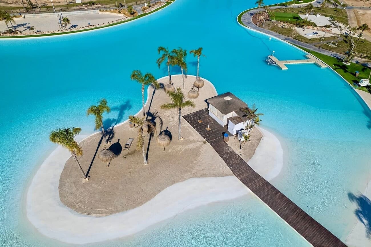 5 bed Detached Villa in Santa Rosalia Lake and Life Resort - 4