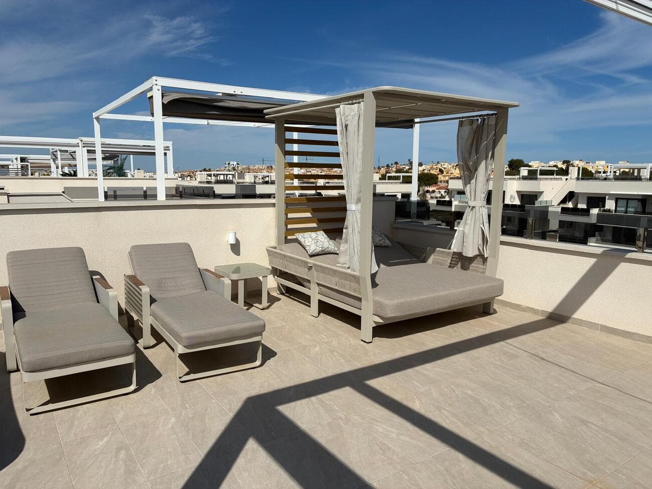 3 bed Penthouse in La Florida - 5