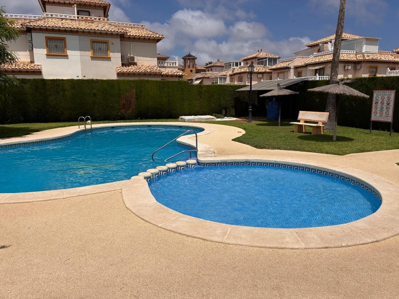 Semi-Vrijstaande Villa met 2 slaapkamers in Lomas de Cabo Roig - 47