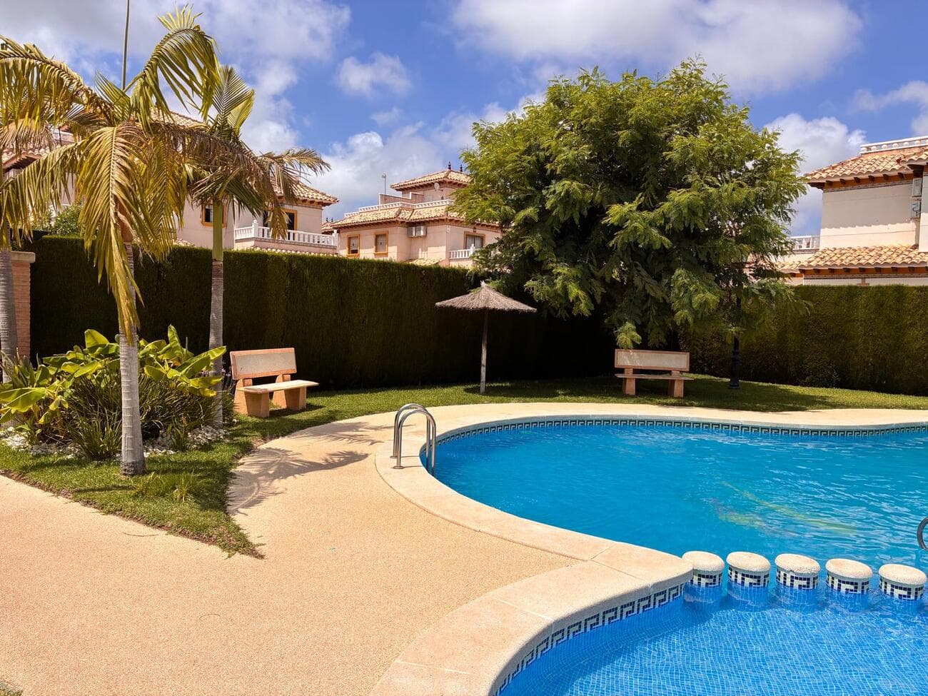 Semi-Vrijstaande Villa met 2 slaapkamers in Lomas de Cabo Roig - 49
