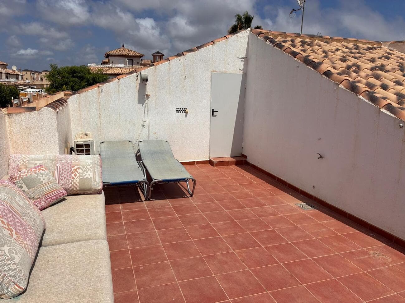 Semi-Vrijstaande Villa met 2 slaapkamers in Lomas de Cabo Roig - 11