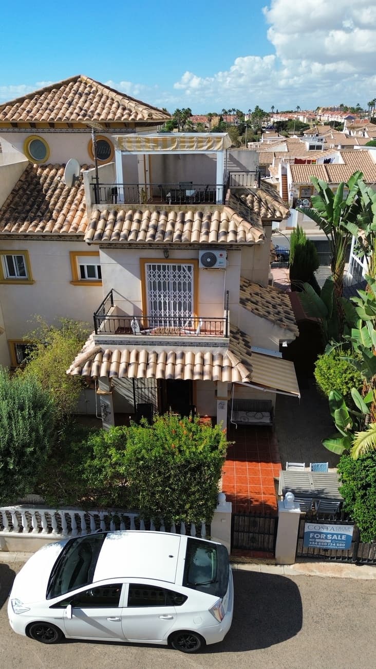 Semi-Vrijstaande Villa met 2 slaapkamers in Lomas de Cabo Roig - 20