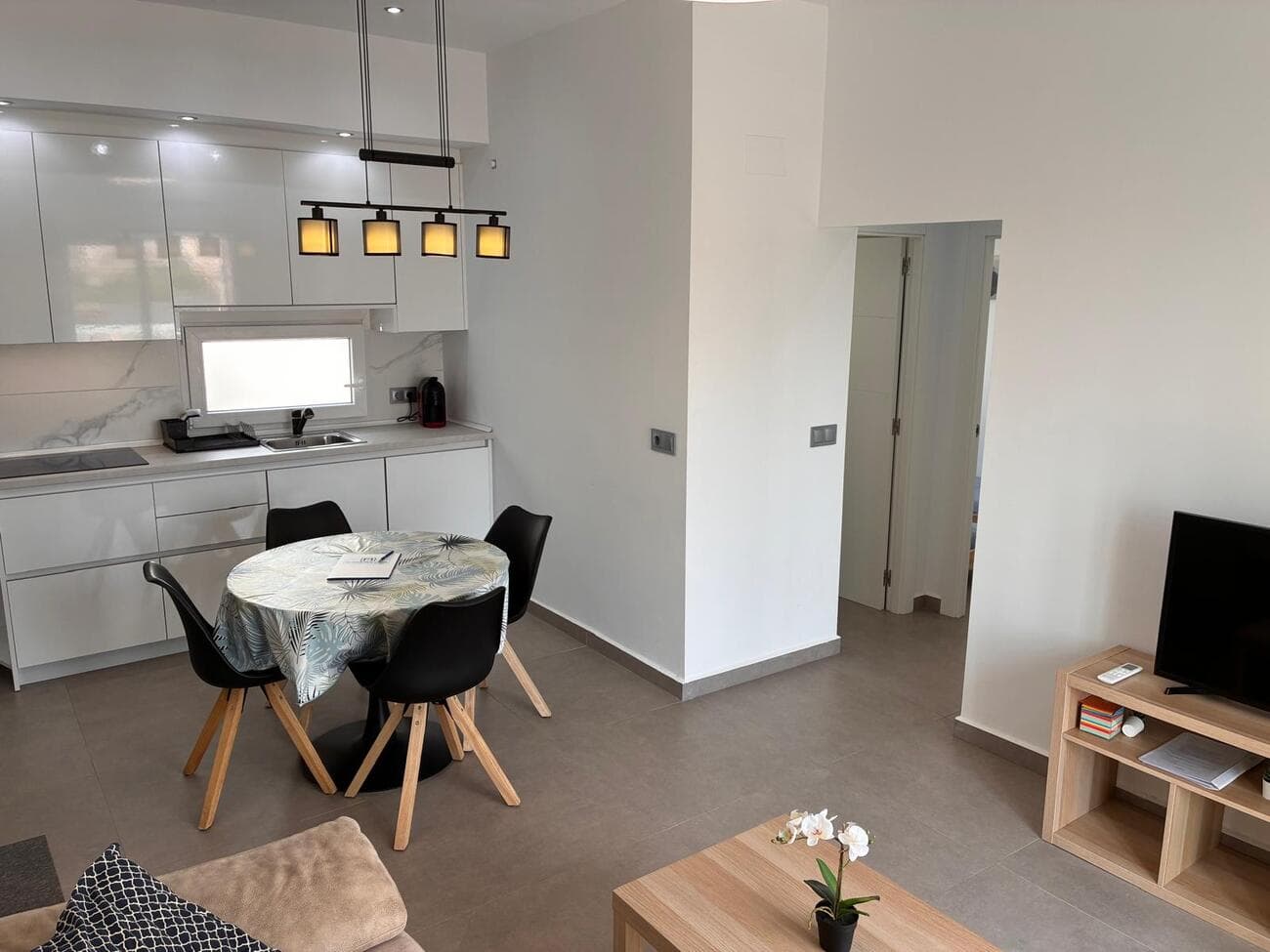 Tussenverdieping Appartement met 2 slaapkamers in La Florida - 7