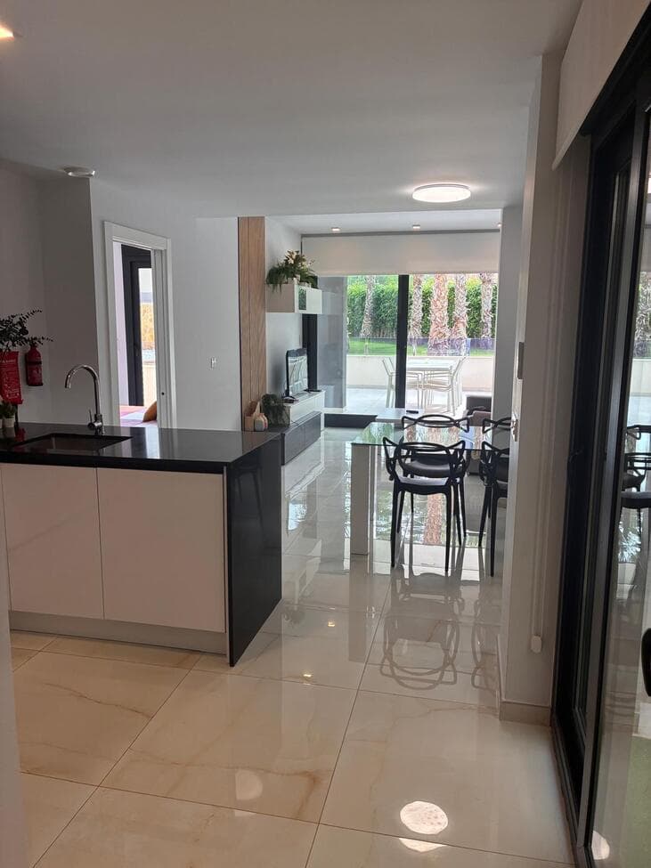 Tussenverdieping Appartement met 2 slaapkamers in Los Altos - 14