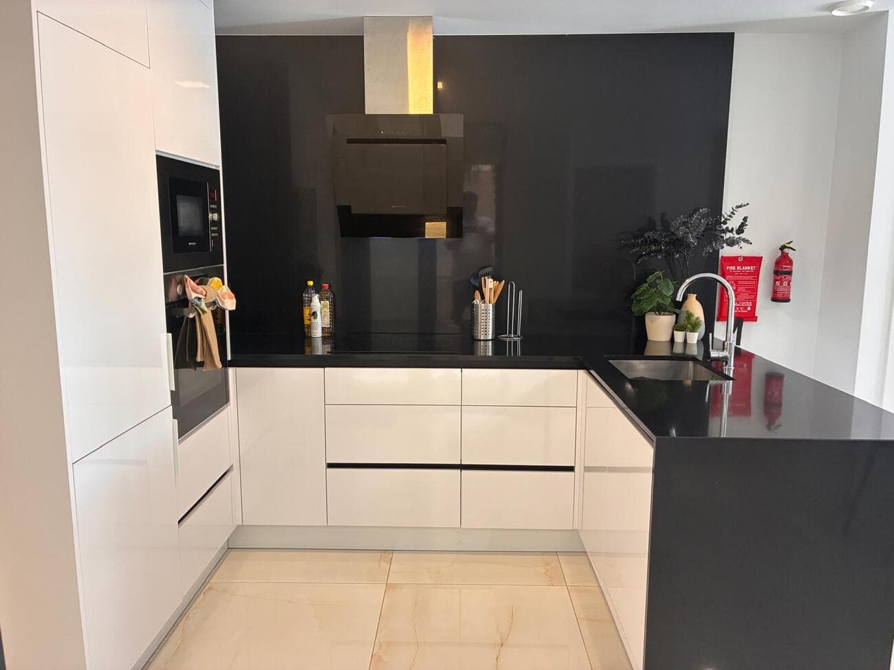 Tussenverdieping Appartement met 2 slaapkamers in Los Altos - 35