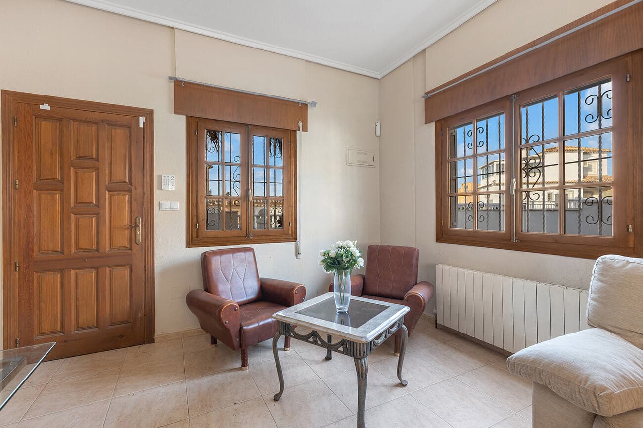 Vrijstaande Villa met 4 slaapkamers in Ciudad Quesada - 8