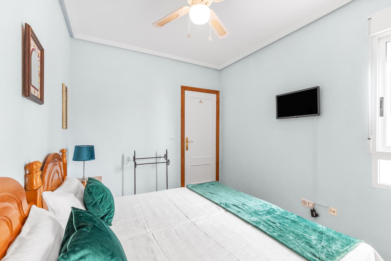 Tussenverdieping Appartement met 2 slaapkamers in Orihuela Costa - 8