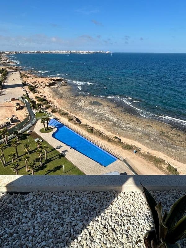 Penthouse met 3 slaapkamers in Punta Prima - 13