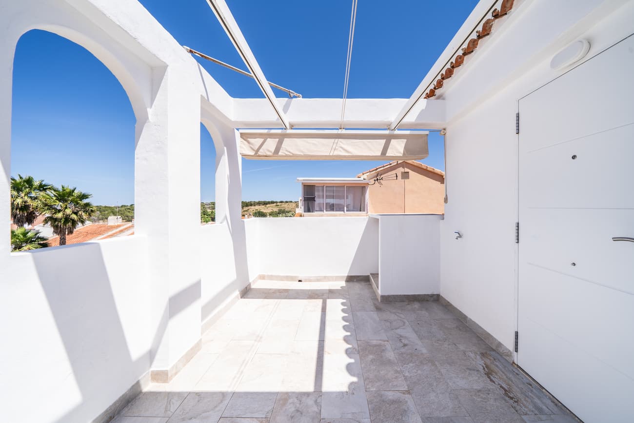 1 bed Middle Floor Apartment in El Chaparral - 37