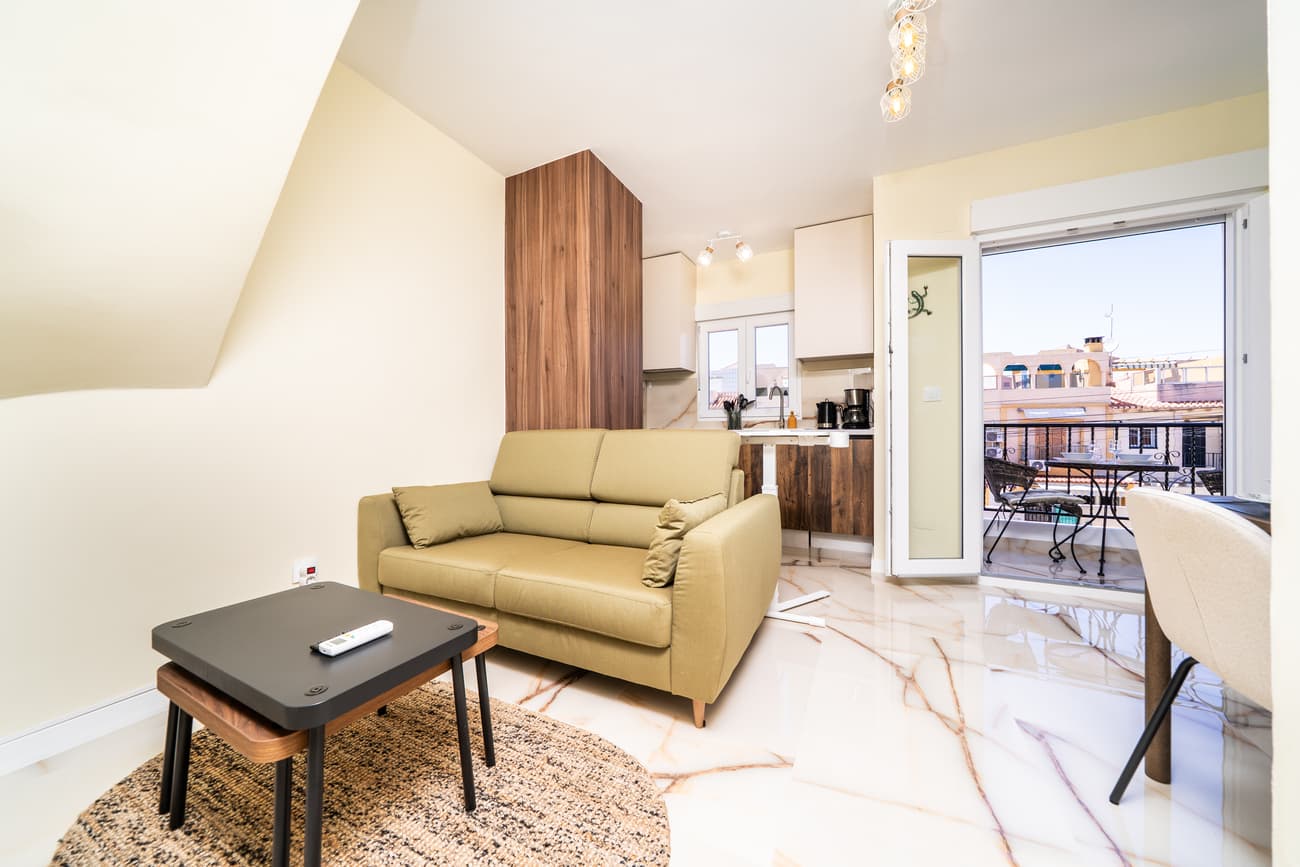 1 bed Middle Floor Apartment in El Chaparral - 17