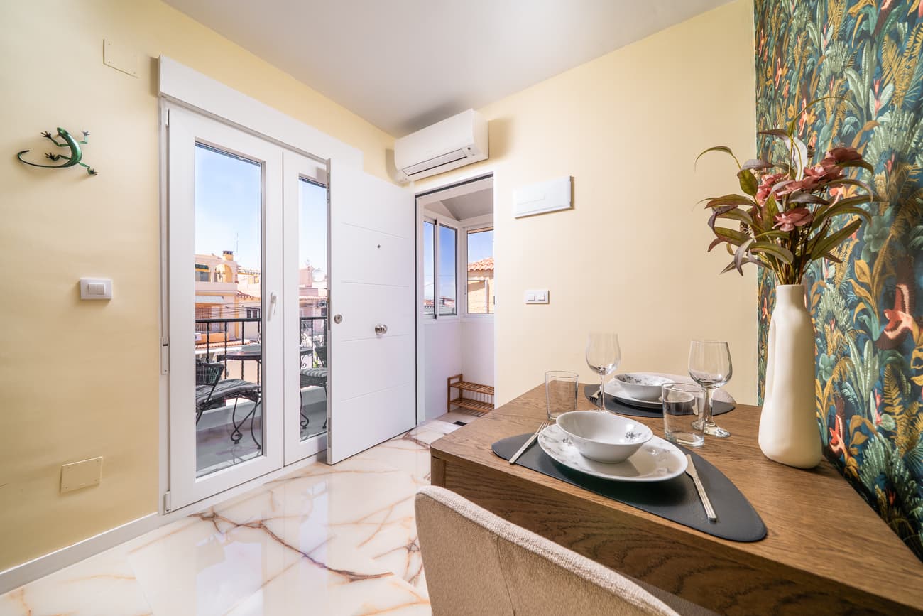1 bed Middle Floor Apartment in El Chaparral - 2